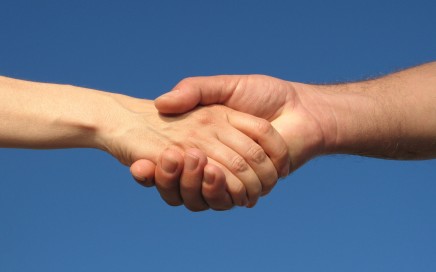 Succesvolle professionals bezitten ook uitstekende soft skills. 11 essentiële professionele sociale vaardigheden voor krachtig persoonlijk leiderschap.